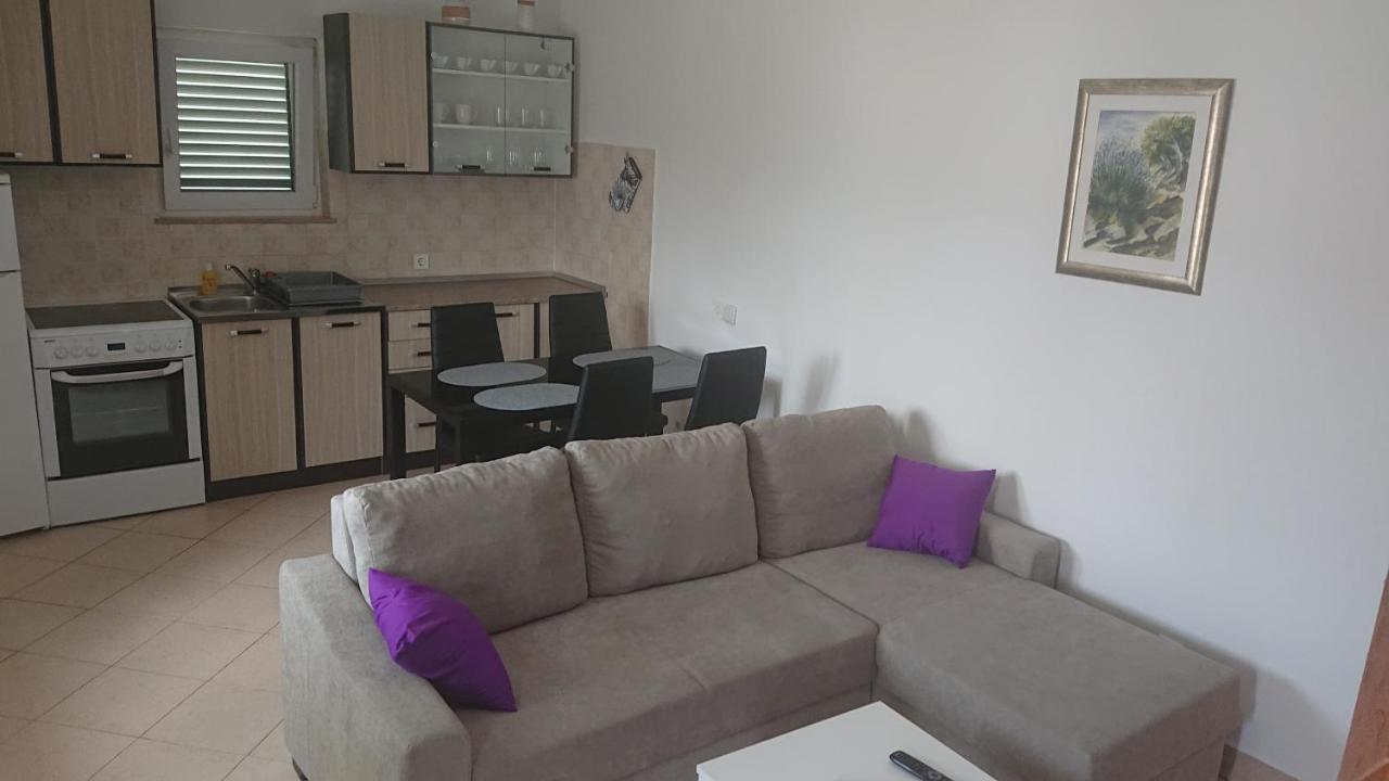 Morepal Apartamento Rijeka Exterior foto
